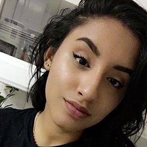 Meet your Posher, Narda